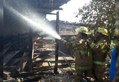 Rivas:Iincendio se produce en una vivienda que almacenaba madera