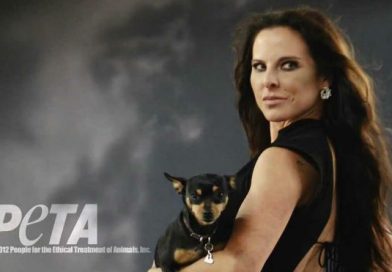 Kate del Castillo se desnuda en las redes sociales, a favor de los animales