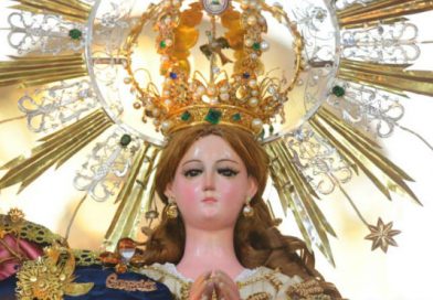 Miles de católicos asisten a la Lavada de la Plata en El Viejo