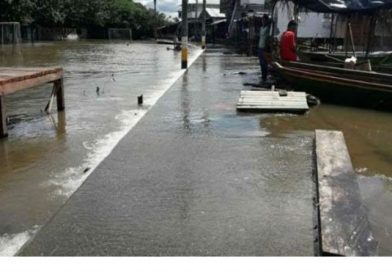 Fuertes lluvias en Colombia dejan unas 30.260 personas sin hogar