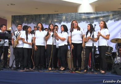 Realizan concierto en apoyo a Pablo Ney y la agrupación Vox Populi