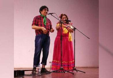 Otto de la Rocha brinda espectáculo en el bello Puerto de Corinto
