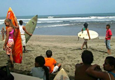 Nicaragüenses disfrutan de Salinas Grandes, Poneloya y Las Peñitas