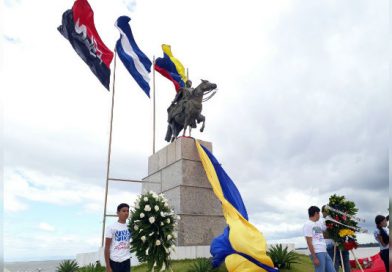 Nicaragua rinde homenaje al libertador Simón Bolívar en el 187 aniversario del tránsito a la inmortalidad