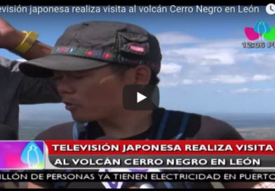 Televisión japonesa realiza visita al volcán Cerro Negro en León