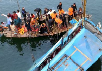 40 muertos al caer un autobús a un río en el este de la India