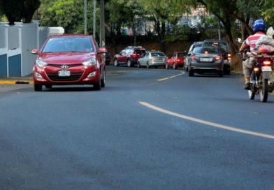 Familias y Alcaldía de Managua inauguran 19 cuadras en Santo Domingo