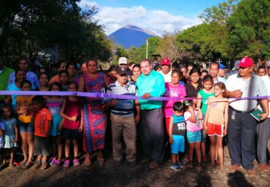 Alcaldía de Chinandega inaugura mejoramiento de camino en ruta volcánica Chonco – San Cristóbal