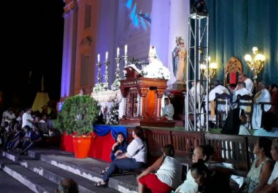 Obispo de León brinda mensaje en eucaristía de Año Nuevo