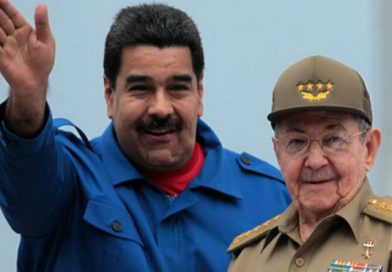 Felicita Maduro a Cuba y a Raúl Castro por aniversario de Revolución