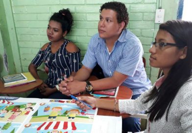 Ministerio de Educación capacita a maestros de inglés