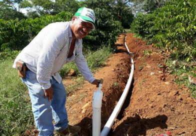 Productor de Nueva Guinea construye sistema de energía limpia