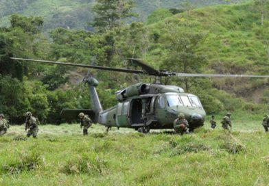 Accidente de un helicóptero militar deja 10 muertos en Colombia