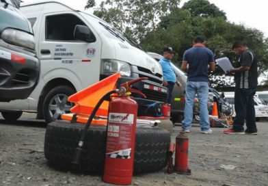 MTI, Alcaldía y Policía Nacional inspecciona transporte escolar