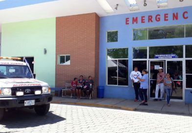 Familias de Ticuantepe y Ciudad Sandino con alegría reciben nuevas ambulancias.