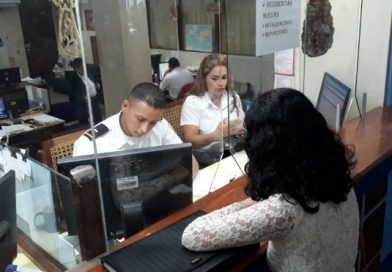 Funcionarios de Migración y Extranjería serán capacitados para mejorar la atención