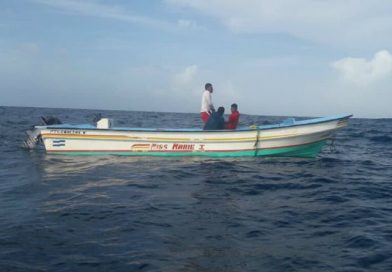 Fuerza Naval encuentra lancha Miss Marie I, en alta mar, pero si los tripulantes