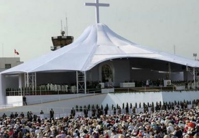 Papa Francisco culmina su visita a Perú