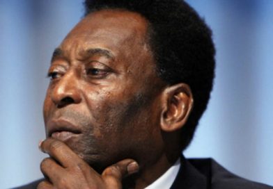 Hospitalizan a Pelé tras sufrir un colapso por agotamiento severo