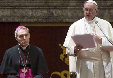 El papa Francisco invita a 2.100 sintecho, presos y refugiados a ir al circo en Roma