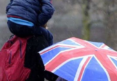 Miles de viviendas se quedan sin electricidad en Reino Unido por la tormenta Eleanor
