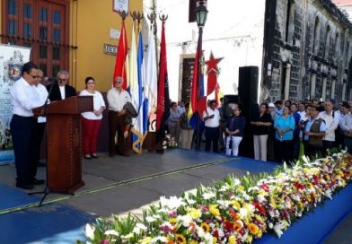 Celebran 206 años de fundación de la UNAN-León