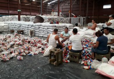 Gobierno inicia entrega de paquetes alimenticios a familias del corredor seco