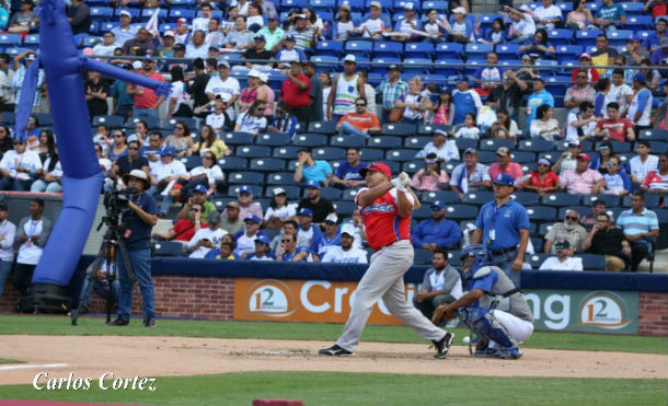 El cubano Lázaro Cedeño gana el derby de cuadragulares