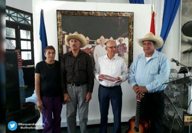 INC celebra el centenario del natalicio de don Felipe Urrutia