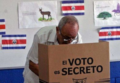 Abren las mesas de votación en Costa Rica para las elecciones generales