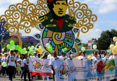 Managua se llena de globos por el Día Internacional de la Lucha contra el Cáncer Infantil