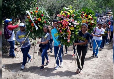 Rinden homenaje al compañero Arnoldo Quant, caído en la gesta heroica de Monimbó