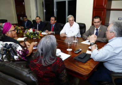 Presidente de la Asamblea Nacional recibe al Canciller de Venezuela