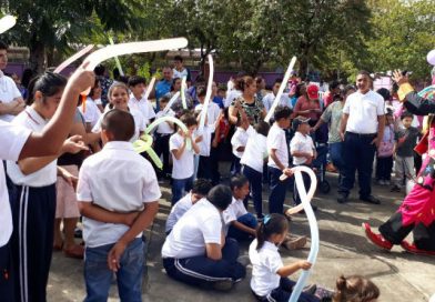 Una mañana colorida y alegre en la Escuela de Educación Especial Melania Morales