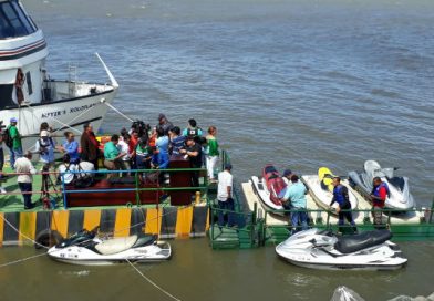 Inauguran NICASplash juegos acu&aacute;ticos en lago de Managua frente al Salvador Allende