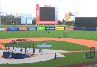 Selección de béisbol de Nicaragua se prepara para serie con Cuba