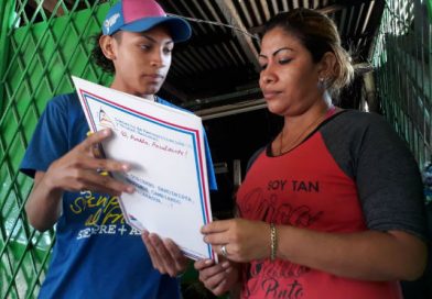 Gobierno Sandinista entrega títulos de propiedad en saludo al General Sandino y al Día de la Mujer