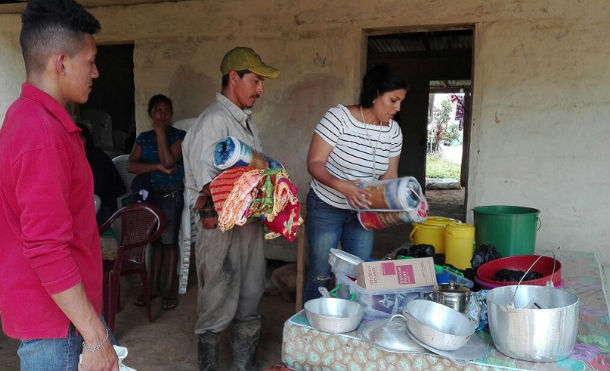 Autoridades de Jalapa acompañan solidariamente a familia de mujeres asesinadas