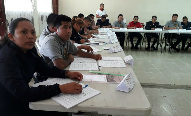 Bomberos Unificados mejorarán técnicas contra incendios forestales