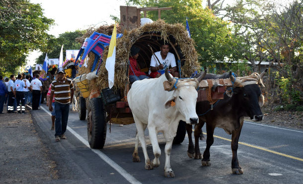 Carretas peregrinas de Granada inician su recorrido hacia el Santuario de Popoyuapa