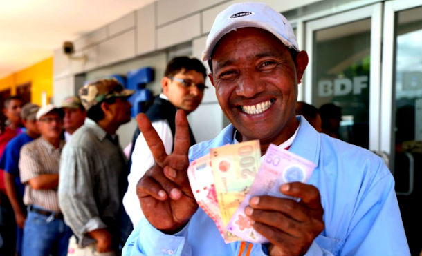 Gobierno Sandinista adelantará salario del mes de abril a trabajadores del Estado