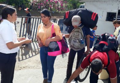 Nicaragüenses en el exterior llegan al país a pasar vacaciones de Semana Santa