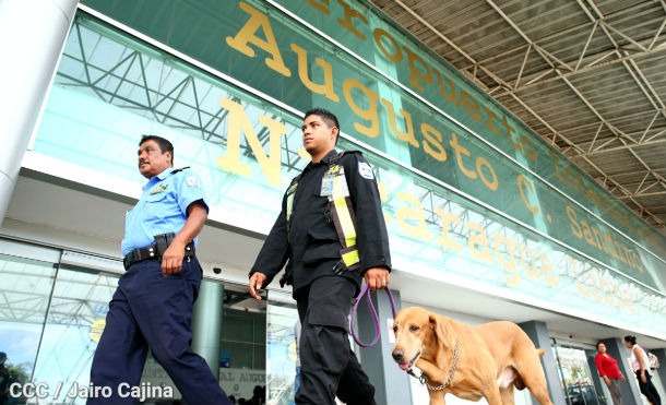 Policía Nacional garantiza la seguridad de los usuarios del Aeropuerto Augusto C. Sandino