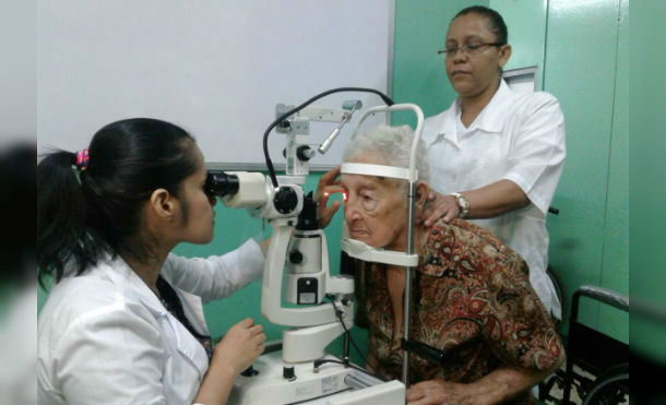 Minsa realizará jornada quirúrgica oftalmológica en saludo al Día Internacional de la Mujer