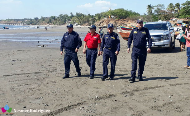 Cuerpo Unificado de Bomberos inspecciona comercio en los balnearios de Masachapa y Pochomil