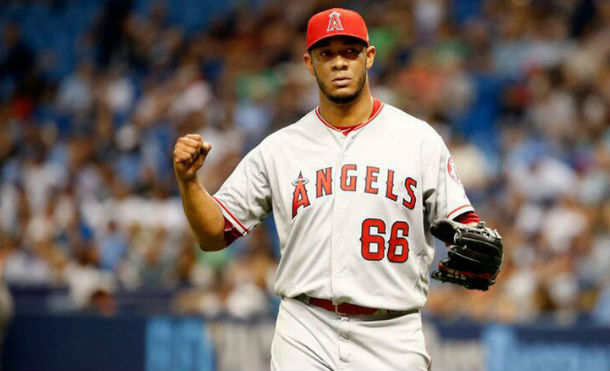 Juan Carlos Ramírez luce espectacular en su tercera salida en el spring Training