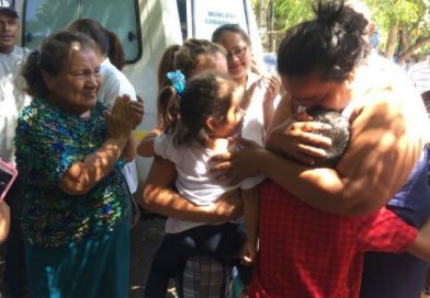 Gobierno continúa apoyando a hermana Z.V. y a familiares de mujeres asesinadas en Jalapa