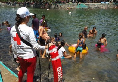 Balnearios de Managua abarrotados este jueves santo