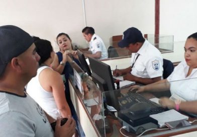Migración y Extranjería atiende eficazmente a los visitantes