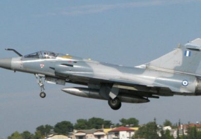 Se estrella un avión militar griego tras interceptar aeronaves turcas